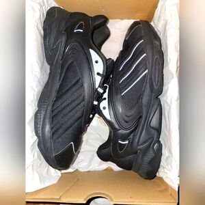 Adidas Oztral women's size 10.5 (43 1/3)